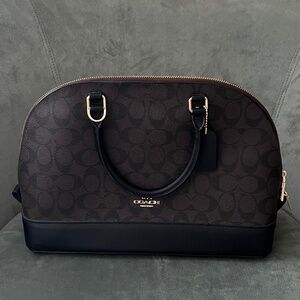 Coach hand bag